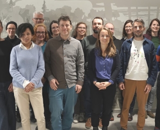 Gruppenfoto der 17 Teilnehmenden des Kick-off-Treffens der vier vom NMZB geförderten Citizen-Science-Leuchtturmprojekte.
